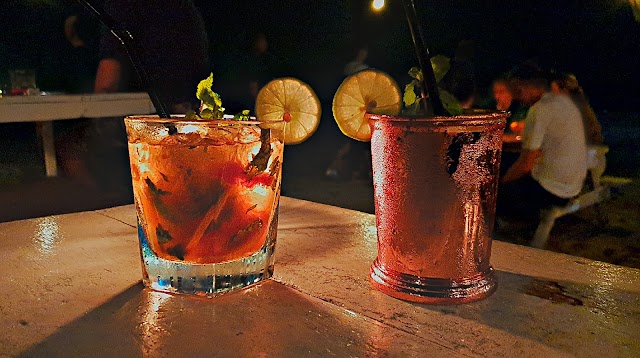 Ah Chong beach bar cafe