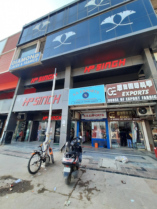 Af1qipmvdqut7eql3ab8lpyhs5l5fsofplz6uweyb25c=s677 K No