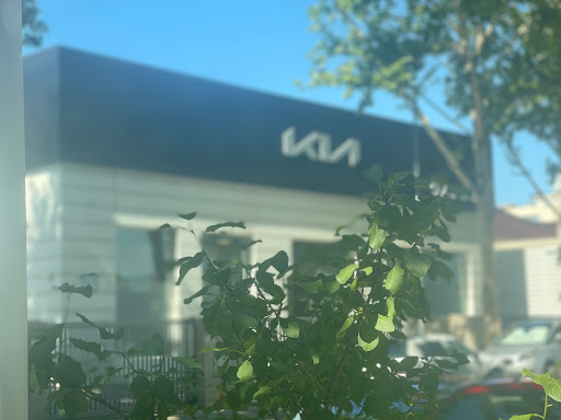 Kia O.X. Academy - Thumbnail