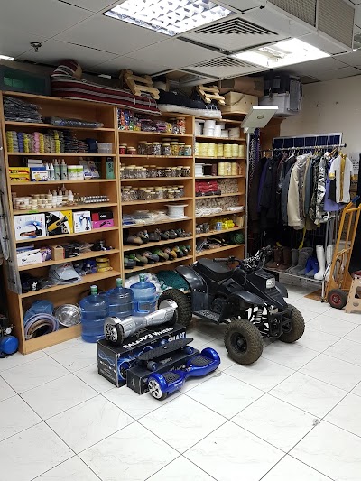 Photos of Al Megnas hyper market