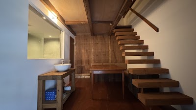 The Bath & Bed Kanuma