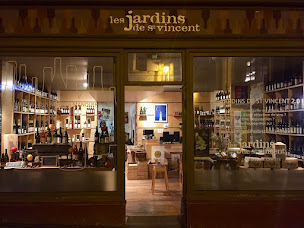 Photo n°2 de Les Jardins de St-Vincent à Arbois (Caviste)