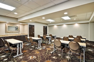 Hampton Inn & Suites Memphis-Shady Grove