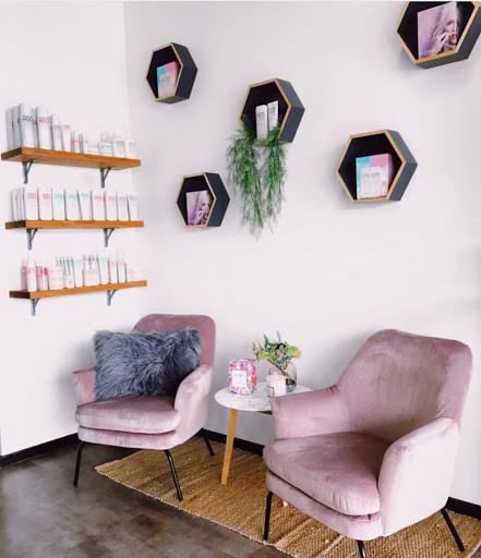 D'Coco Hair Studio - Thumbnail