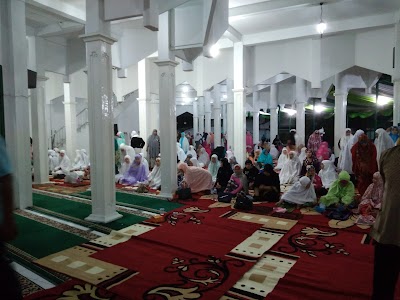 Photos of Masjid Maa'ul Hayah