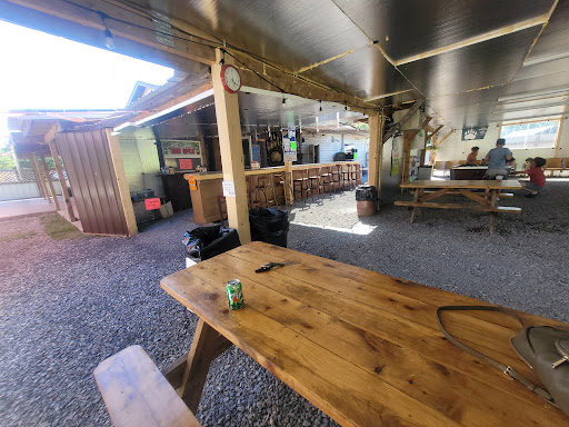 Bear Claw Country Sports Bar