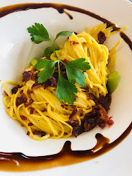 Photo n°8 de Restaurant L'Entrepôt à Six-Fours-les-Plages (Restaurant méditerranéen)