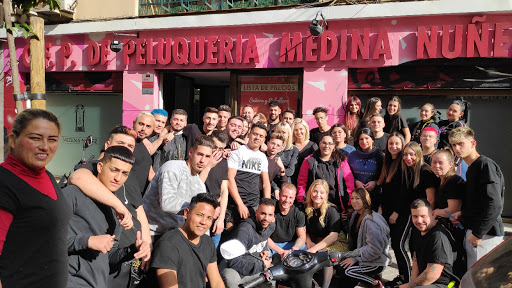 Medina Núñez, Escuela superior de peluquería y barbería.