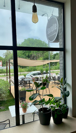 Sorelle Bistro i Wino