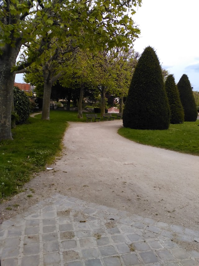 Square Maréchal Joffre