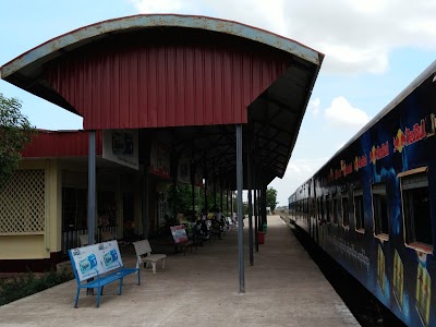 Photos of ရန်ကုန် အရှေ့​ပိုင်း တ​ဣ​သိုလ် ဘူတာ
