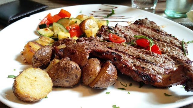Urban Kitchen