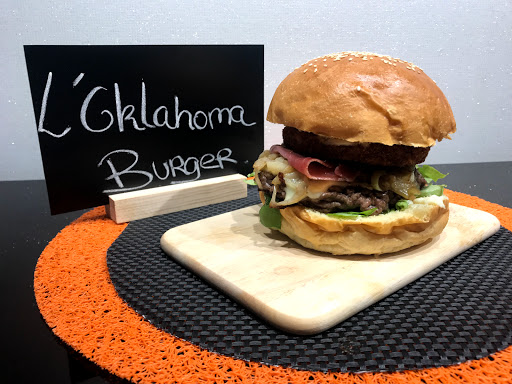 Photo 3 - Burger Magic