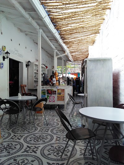 Photos of Caf&eacute; El Saturia