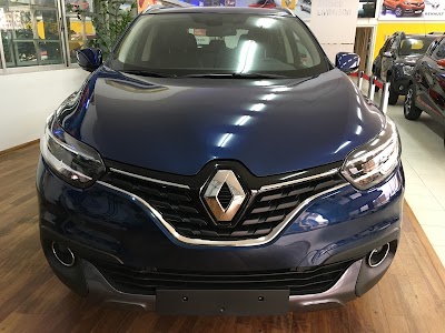 Photos of Renault Showroom