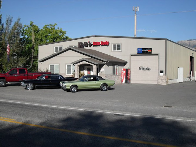 Ray's Auto Body