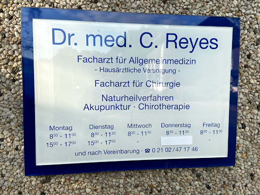 Herr Dr. med. Claudio Reyes Velasco