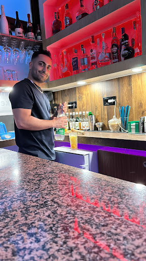 Bar 55 - Visual