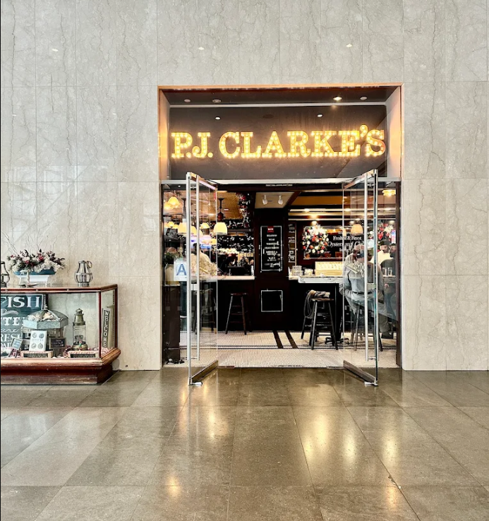 P.J. Clarke's On The Hudson photo