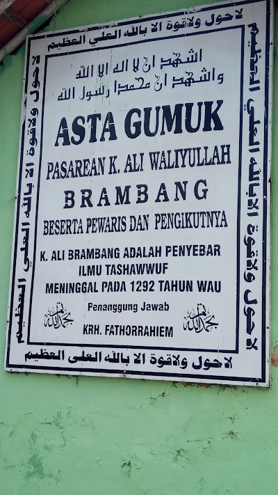 Photos of Asta Gumok