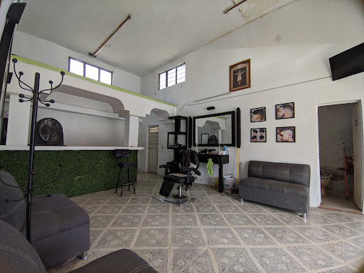 J Studio (JJ Barber)