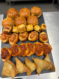 Photo n°11 de Delebassée Sylvain Traiteur à Nomain (Pâtisserie)