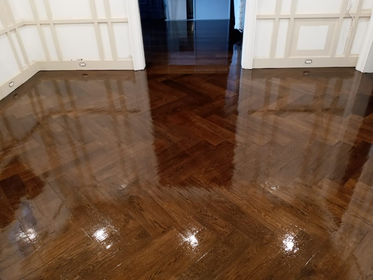 Clean laundry equipment at Valle Hardwood Floors LLC in Bridgeport, CT