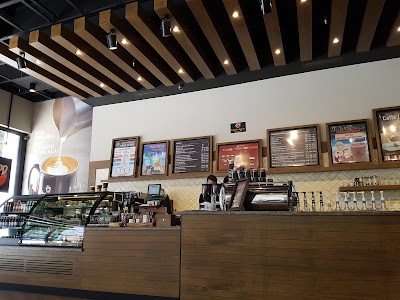 Gloria Jean