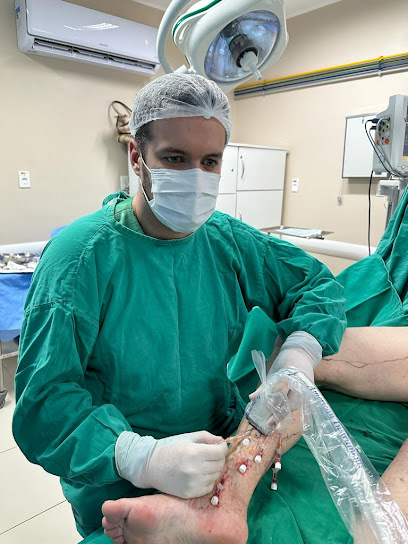 Dr. Gabriel Mazoni - Cirurgião Vascular