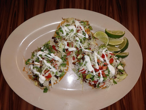 El nuevo Maguey bar & grill - Thumbnail