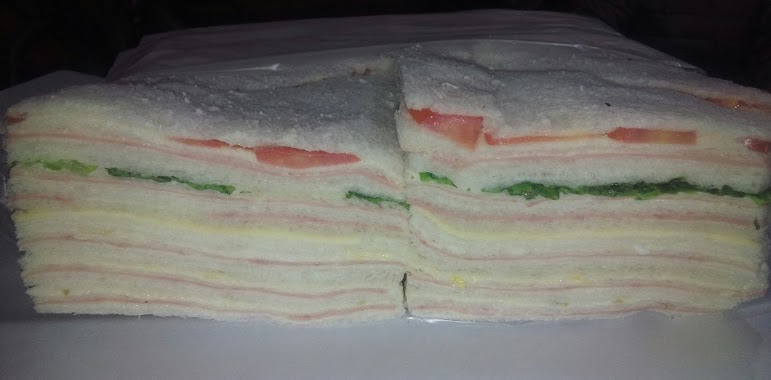 Sandwichería Jireh, Author: Dalila Kruger