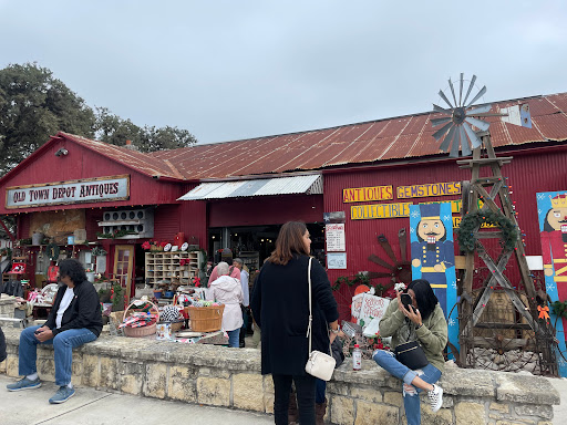 Bluffs at Old Town Helotes
