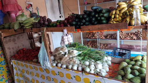 Verdulería y panadería"Mendoza"