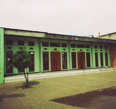 Masjid LDII Majelis Ta'lim Baitul Musthofa, Author: Jukhaeri Nursamsi