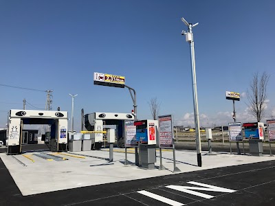 パンダのセルフ洗車場 ピーカーブゥー 金沢近岡店