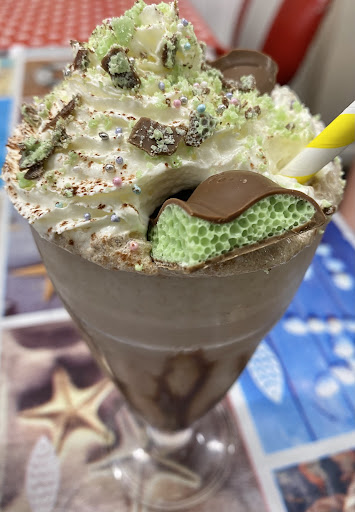 Cafe 128 - Visual