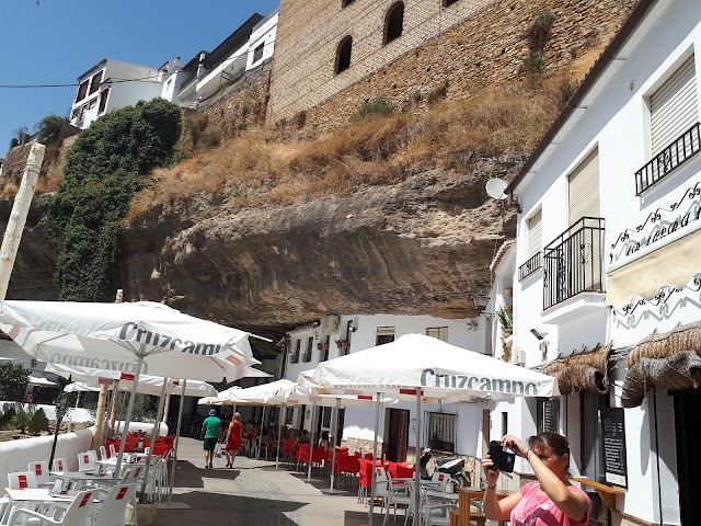 Setenil de las Bodegas
