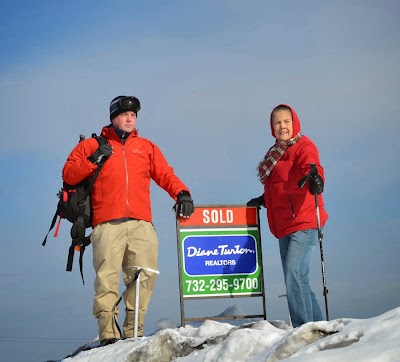 Photos of Suzie & Ed - Diane Turton, Realtors