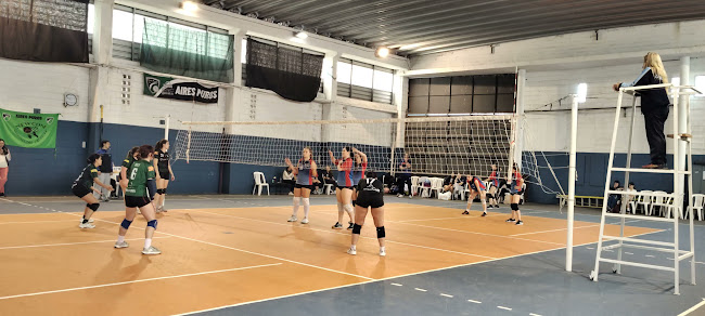 Teléfono de Gimnasio de Comisión Fomento de Aires Puros