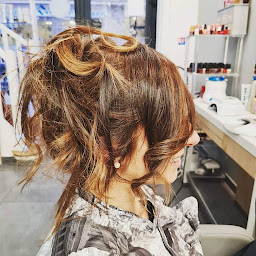 Photo n°13 de Infinity Coiffure à Paris (Salon de manucure)