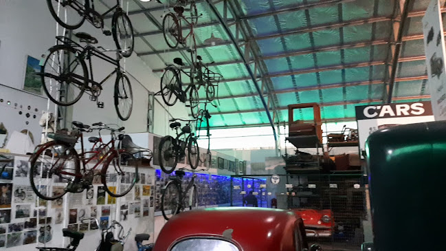 Comentarios y opiniones de Museo Cars