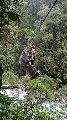 Horarios de Puntzan Canopy
