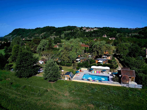 Photo de Domaine Les Tournesols - Chalets à Louer en Périgord à Coux-et-Bigaroque (24220)
