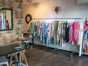 Photo n°16 de Mes petites choses à Sainte-Foy-de-Peyrolières (Magasin de vêtements pour femmes)