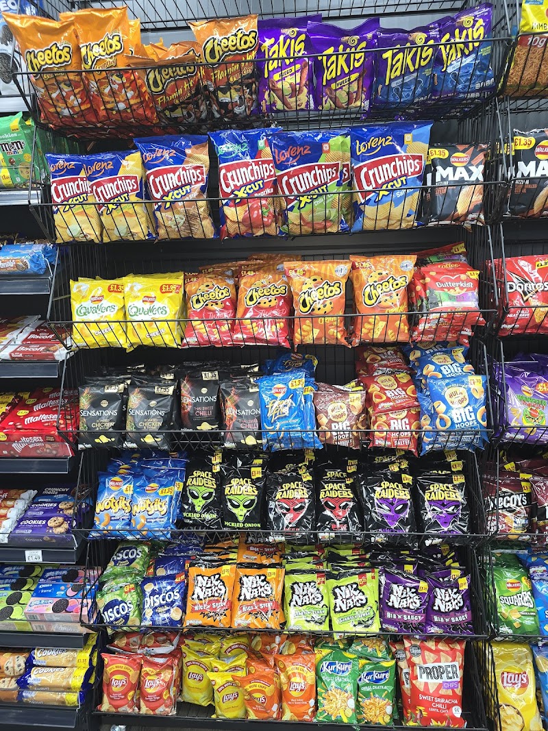 Hull Whitefriargate convenience store photo 3