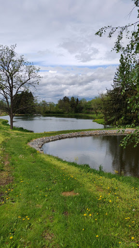 Blue Mountain Vineyards & Cellars - Thumbnail