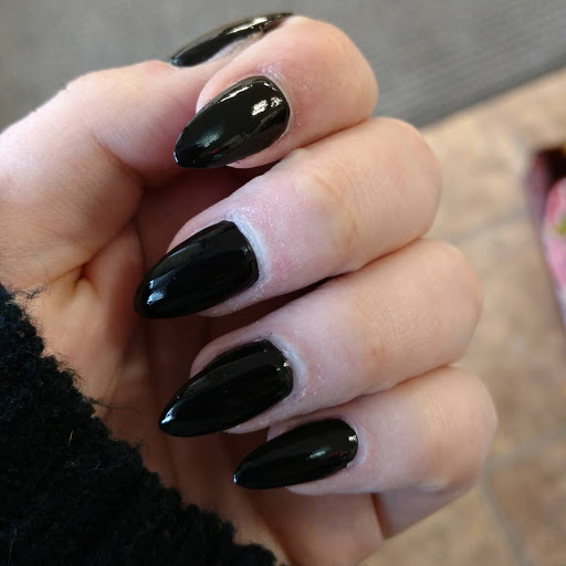 1000 Nails - Visual