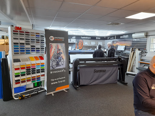 R-SPORT MECA BILSERVICE Gallery - Sweden