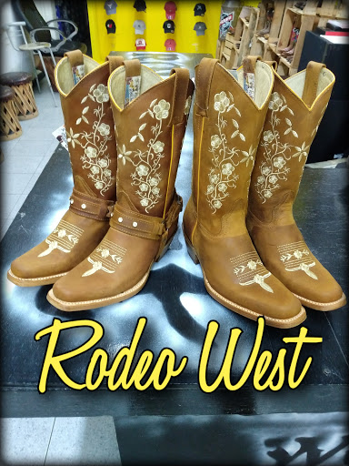 RODEO WEST BOTAS