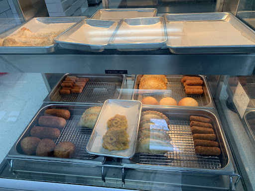 Ricardo's Latin Bakery